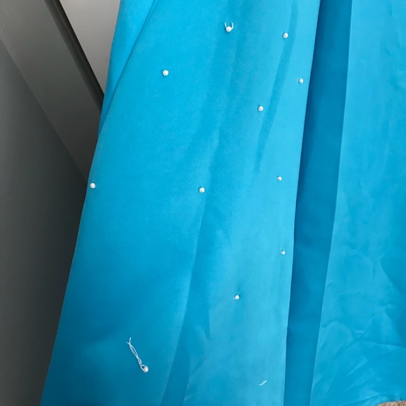 Prom dress - Picture 6 of 8